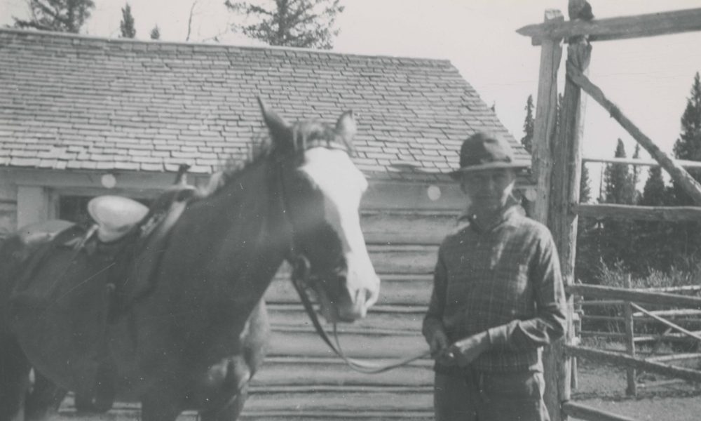 Mrs. W.A. Brewster (?) Lake O’Hara Lodge in 19(?)